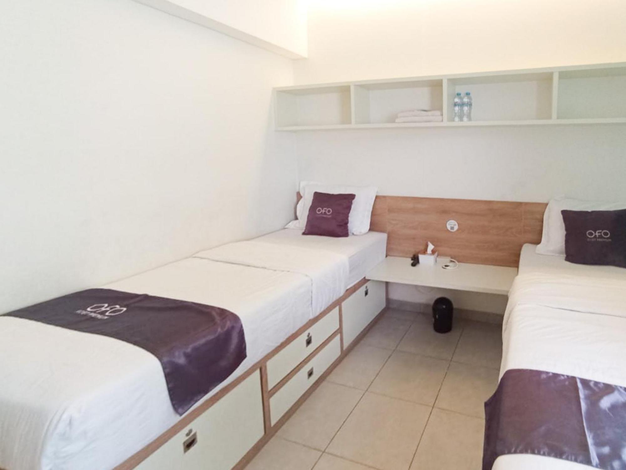 Hotel Ofo Kost Premium Kampung Inggris Pare Syariah Mitra Reddoorz Extérieur photo