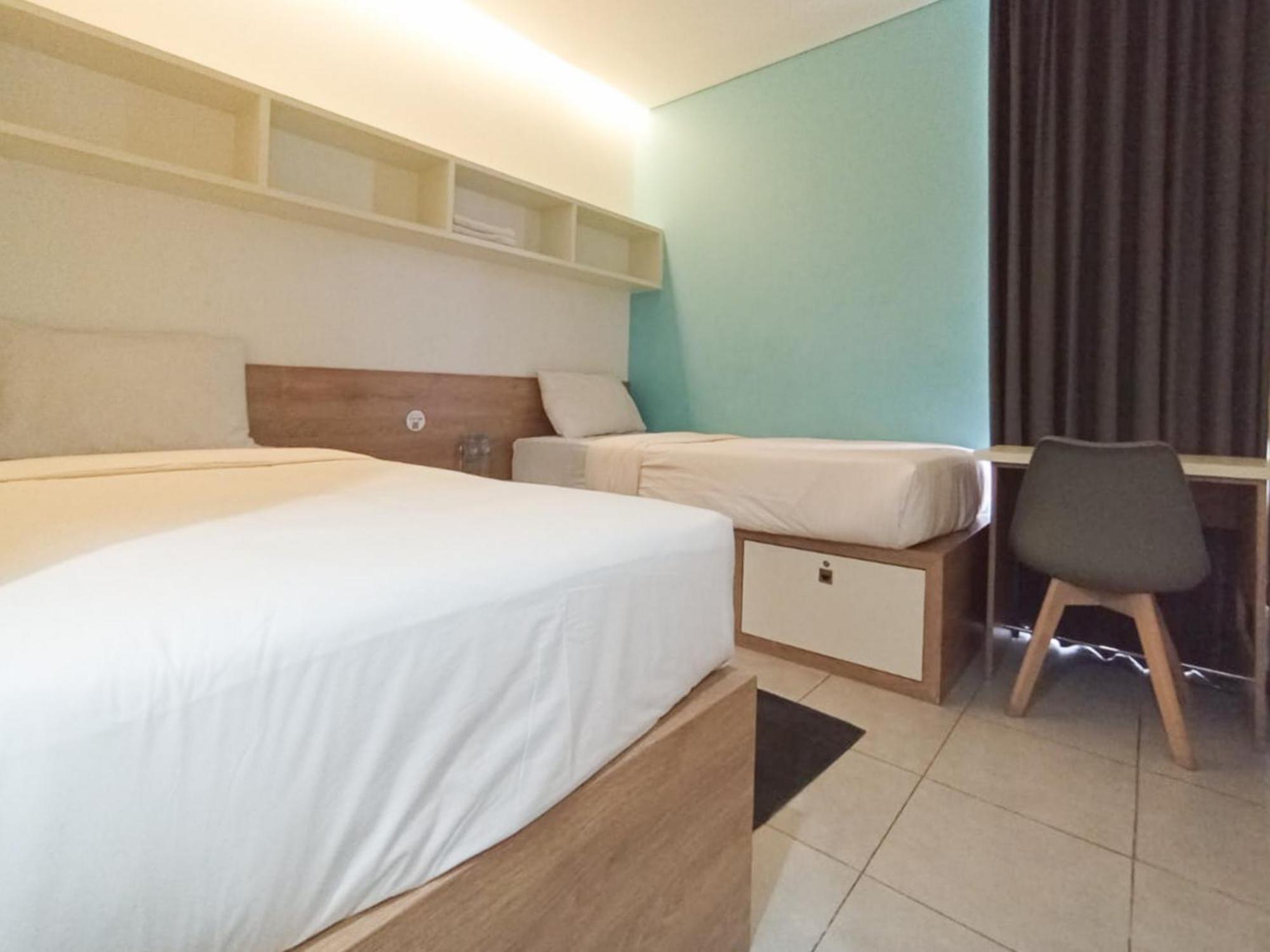 Hotel Ofo Kost Premium Kampung Inggris Pare Syariah Mitra Reddoorz Extérieur photo
