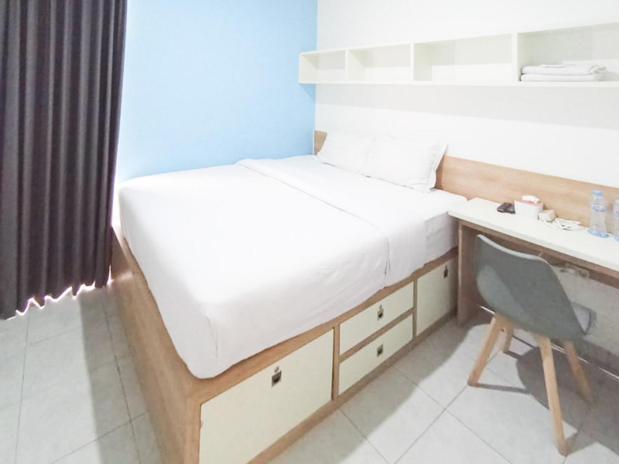 Hotel Ofo Kost Premium Kampung Inggris Pare Syariah Mitra Reddoorz Extérieur photo